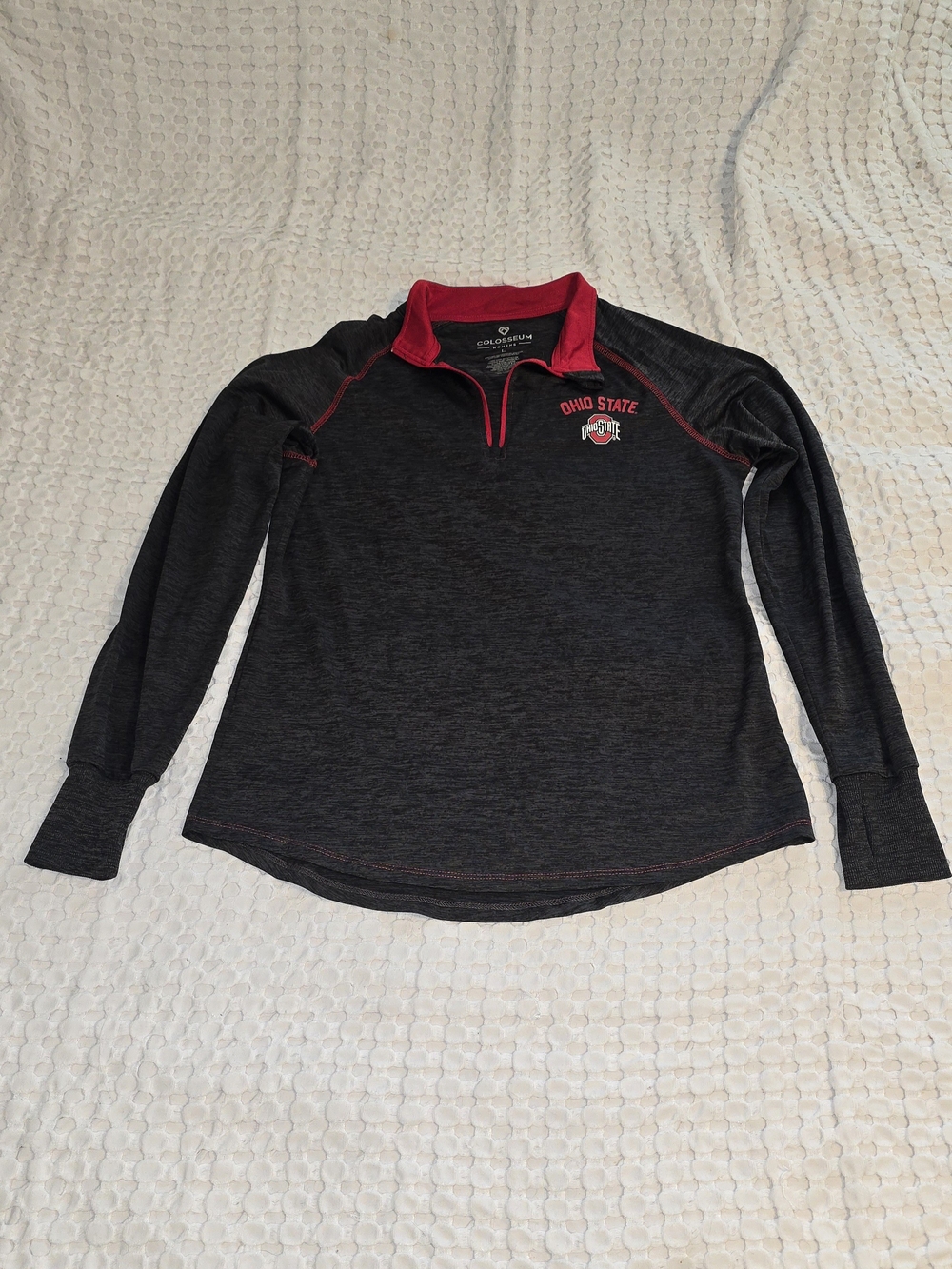 Colosseum Womenโs Ohio State Buckeyes Bikram 1/4 Zip Pullover Gray Red Size L